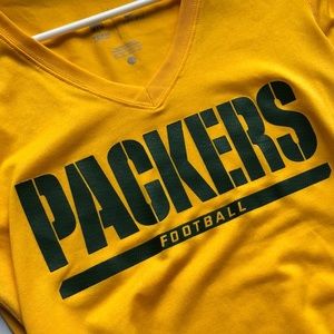 DONATED NFL TEAM APPAREL: Nike Dri-fit Packers